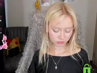 MalenaErnman's Live Sex Cam Show