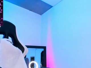 mistress-meredith from CamSoda is Freechat