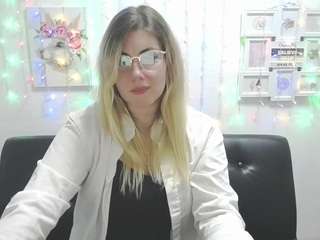 sofialuxantiquity from camsoda