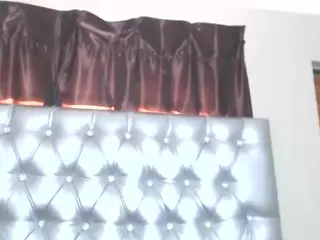 temptationsxox's Live Sex Cam Show