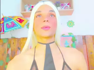 VALENTlNA's Live Sex Cam Show