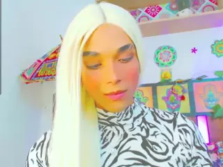 VALENTlNA's Live Sex Cam Show