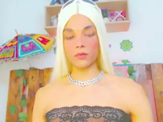 VALENTlNA's Live Sex Cam Show