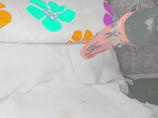 Akira-222's Live Sex Cam Show