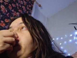 CyndeeWinter live webcam on Soda Cams