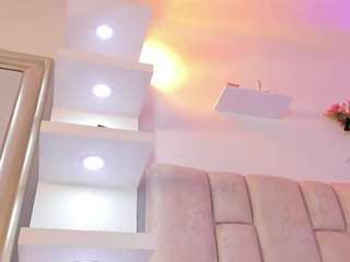 ilianaphoenix Live Webcam on CamSoda