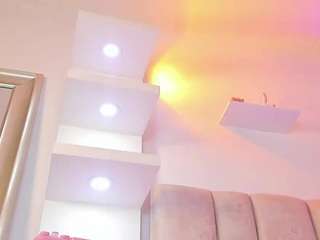 ilianaphoenix Live Webcam on CamSoda