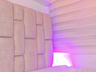 ilianaphoenix Live Webcam on CamSoda