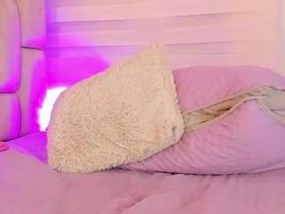 ilianaphoenix Live Webcam on CamSoda