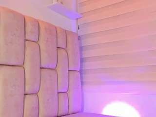 ilianaphoenix Live Webcam on CamSoda