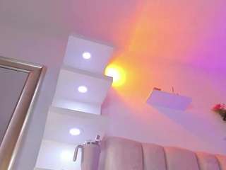 ilianaphoenix Live Webcam on CamSoda