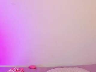 Live webcam model ilianaphoenix on Soda Cams