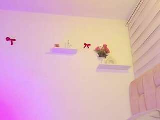 ilianaphoenix Live Webcam on CamSoda