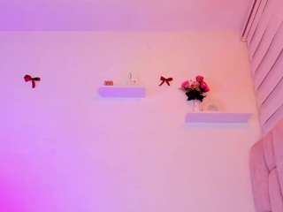 ilianaphoenix Live Webcam on CamSoda