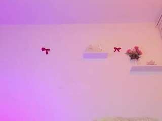 ilianaphoenix Live Webcam on CamSoda