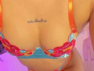 ilianaphoenix Live Webcam on CamSoda