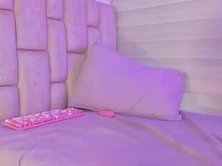 ilianaphoenix Live Webcam on CamSoda