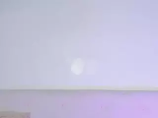 IlianaPhoenix's Live Sex Cam Show
