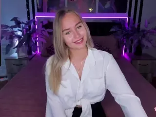 MargoLorens's Live Sex Cam Show