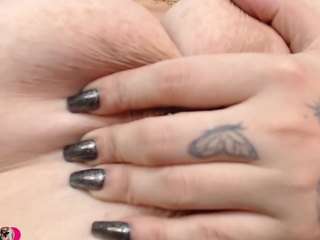 neytirimoon Live Webcam on CamSoda