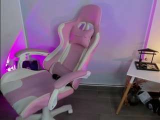 tamara-m live webcam show