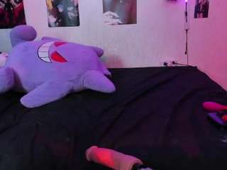 thenaviolet Live Webcam on CamSoda