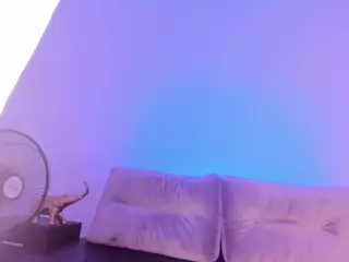 Alicce Smith's Live Sex Cam Show