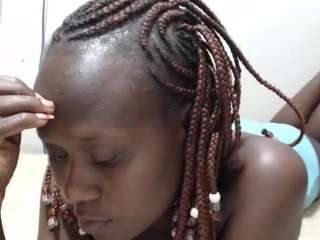 candylovingyolo live cam profile