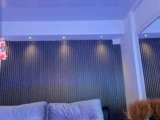 paulinasweett Live Webcam on CamSoda