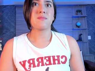 P A U L I NA live webcam on Soda Cams