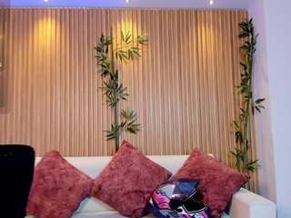 paulinasweett webcam