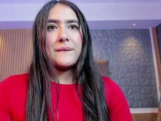 paulinasweett Live Webcam on CamSoda