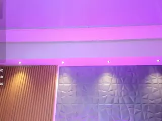 P A U L I NA's Live Sex Cam Show