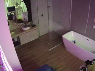 voyeurcam-casa-salsa-bathroom-2 camsoda Amberqueen Cam 
