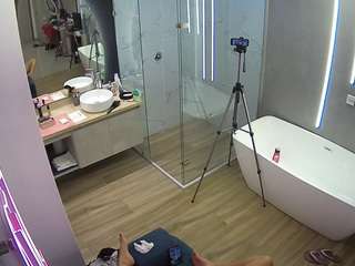 voyeurcam-casa-salsa-bathroom-2