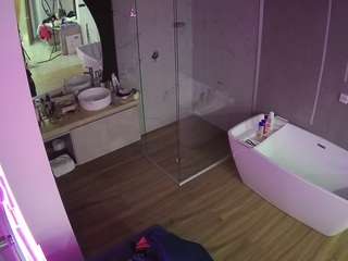 camsoda voyeurcam-casa-salsa-bathroom-2