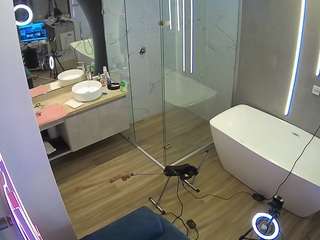 camsoda voyeurcam-casa-salsa-bathroom-2