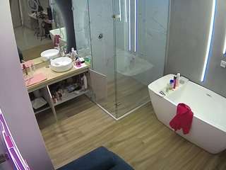 camsoda voyeurcam-casa-salsa-bathroom-2