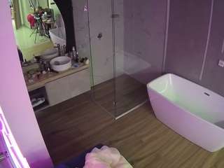 camsoda voyeurcam-casa-salsa-bathroom-2