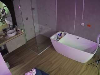 Chattervate camsoda voyeurcam-casa-salsa-bathroom-2