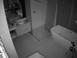 Casa Sexo camsoda voyeurcam-casa-salsa-bathroom-2