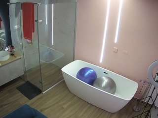 voyeurcam-casa-salsa-bathroom-2
