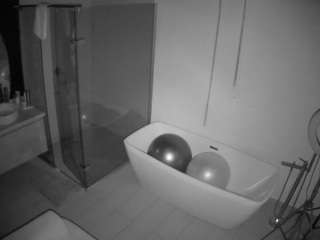 Casa Salsa Bathroom 2