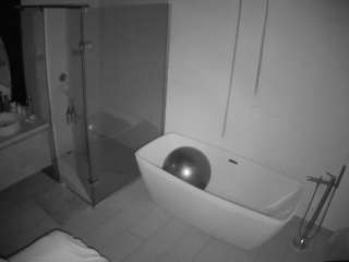 Casa Salsa Bathroom 2