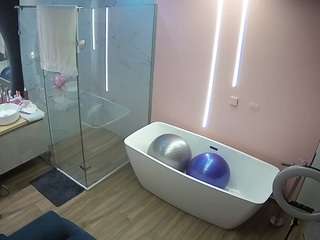 Casa Salsa Bathroom 2