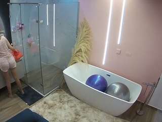 voyeurcam-casa-salsa-bathroom-2 Thumb Image