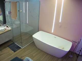 voyeurcam-casa-salsa-bathroom-2 camsoda