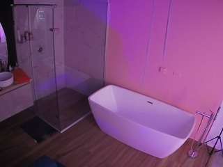 voyeurcam-casa-salsa-bathroom-2 camsoda