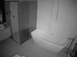 voyeurcam-casa-salsa-bathroom-2 camsoda