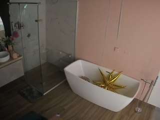 voyeurcam-casa-salsa-bathroom-2